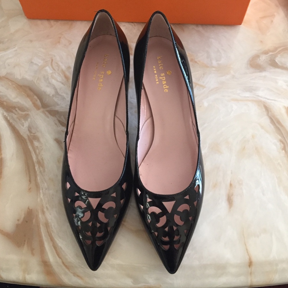 Kate spade patent leather kitten heal pumps